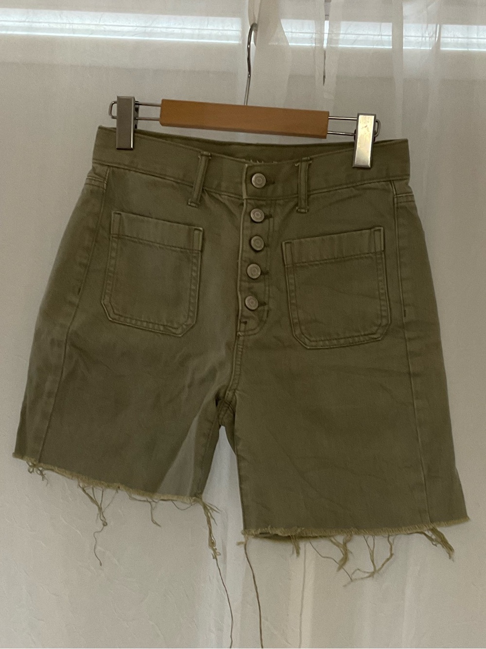 American Eagle High-Waist Olive Green Button-Front Women’s Shorts